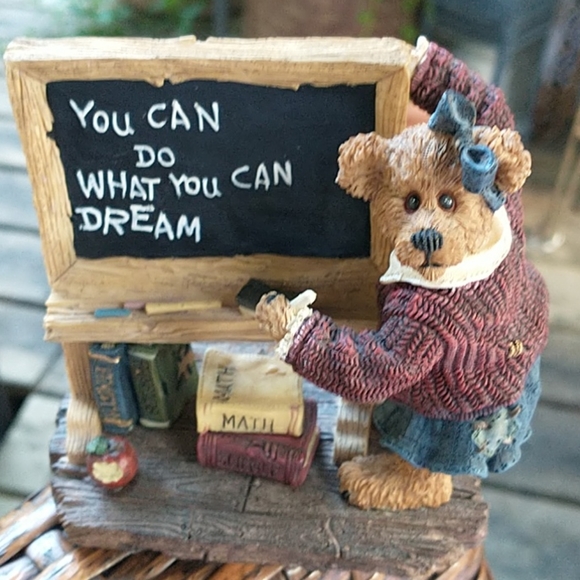 Boyd's Bears Bearstone Collection Mrs. Appleby